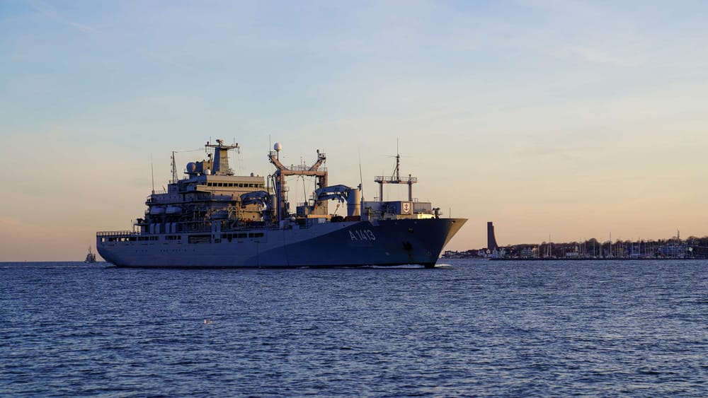 NATO SNMG1: Ramped Up Baltic Sea Defense After Sabotage of Estlink-2 Undersea Cables post image